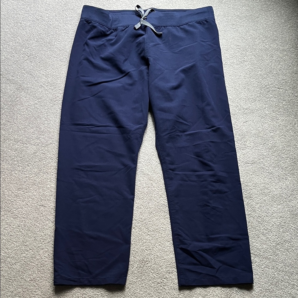 Women’s Figs Scrub Pants